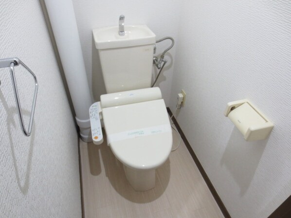 シャトレ博多南の物件内観写真